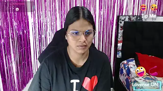 SweetAlmaa online show from March 2026 10:22:02 AM