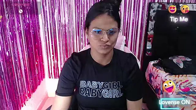 SweetAlmaa online show from March 2026 11:38:02 AM