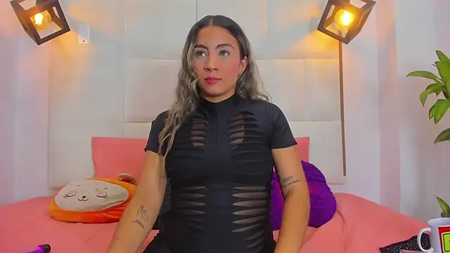Ema Stone65 online show from March 2025 11:11:02 PM