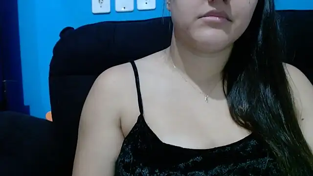 luckygirl111 online show from April 2026 01:35:02 PM