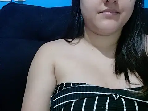 Snapshot of luckygirl111 chatting on November 2025 04:43:02 PM luckygirl111 online show from November 2025 04:43:02 PM