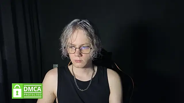 Keytaro online show from May 2026 03:18:02 PM