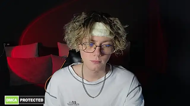 Keytaro online show from April 2026 04:14:01 AM