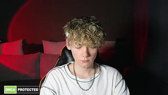 Keytaro online show from March 2026 06:26:01 AM