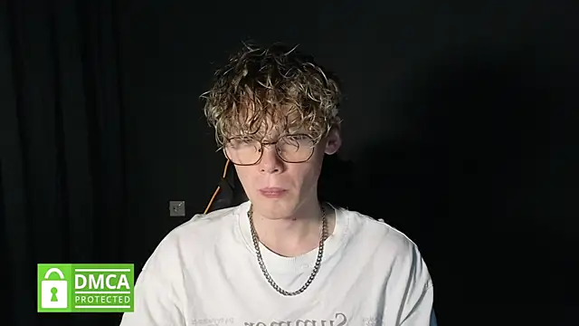Keytaro online show from April 2026 01:32:01 AM