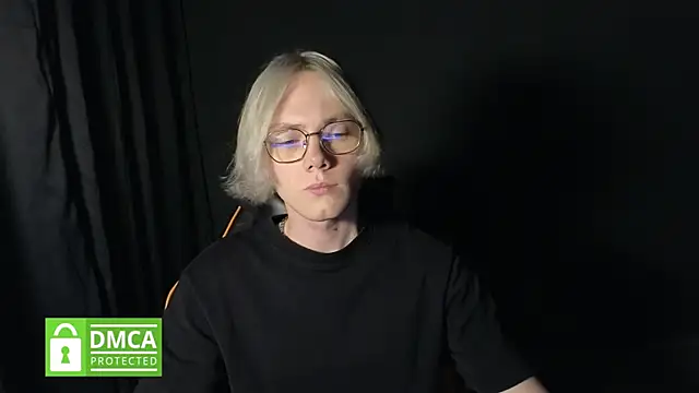 Keytaro online show from May 2026 01:21:01 PM
