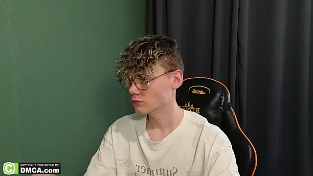 Keytaro online show from February 2026 11:21:02 AM