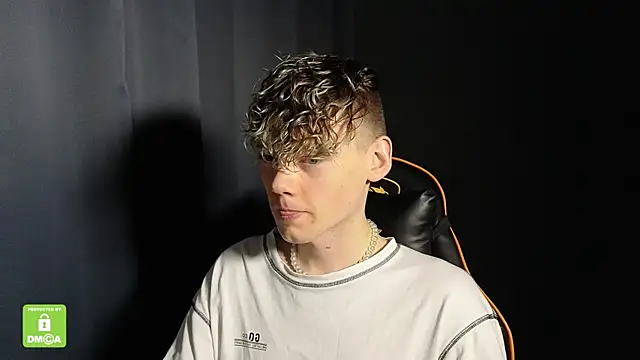 Keytaro online show from January 2026 03:30:02 PM