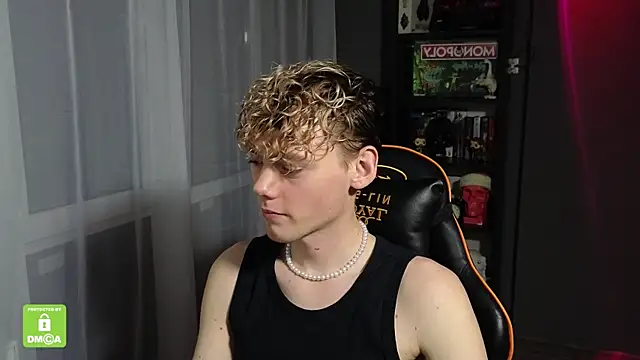 Keytaro online show from October 2025 11:58:01 PM