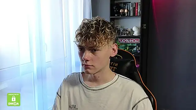 Keytaro online show from October 2025 09:19:02 AM