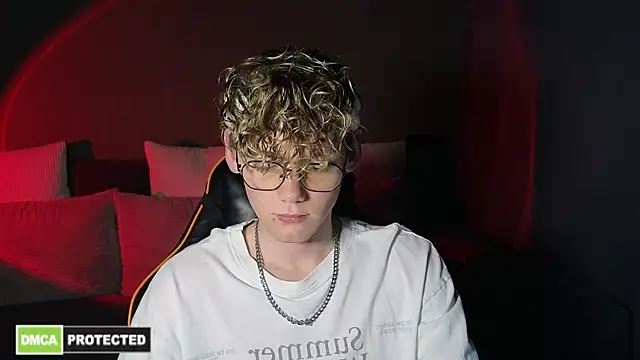 Keytaro online show from April 2026 11:48:02 AM