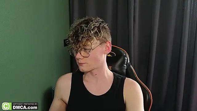 Keytaro online show from February 2026 12:48:02 PM