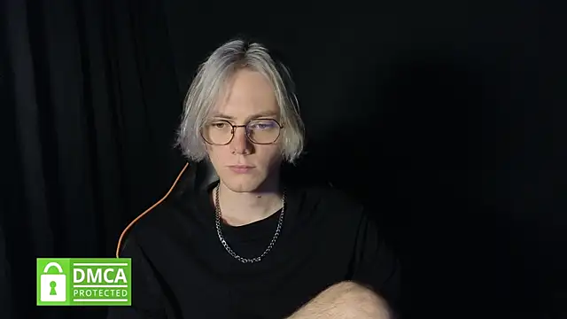 Keytaro online show from May 2026 03:32:01 PM
