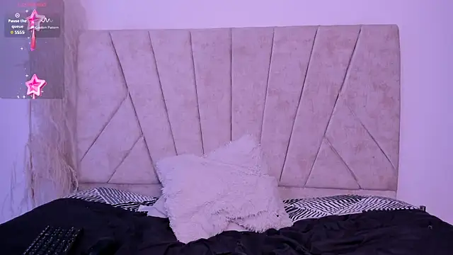 Snapshot of Kaela18 chatting on December 2024 05:12:02 PM Kaela18 online show from December 2024 05:12:02 PM