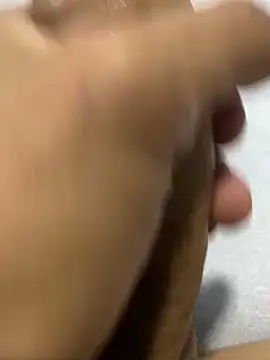 Snapshot of Leoartavia chatting on December 2024 02:00:01 PM Leoartavia online show from December 2024 02:00:01 PM