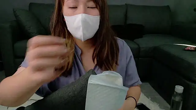 Snapshot of annna_annna_2024 chatting on November 2025 01:42:02 AM annna annna 2024 online show from November 2025 01:42:02 AM