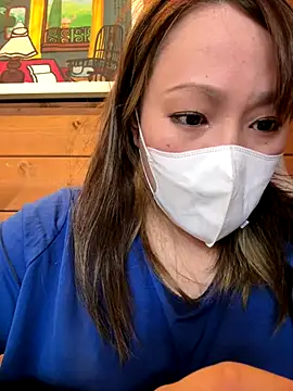 Snapshot of annna_annna_2024 chatting on November 2025 01:31:01 AM annna annna 2024 online show from November 2025 01:31:01 AM