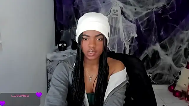 Marce 22 online show from October 2025 10:44:02 PM