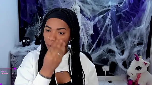 Marce 22 online show from October 2025 11:46:01 PM