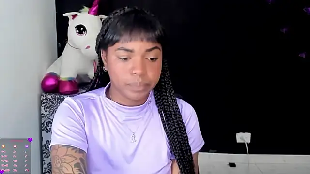 Marce 22 online show from November 2025 09:51:01 PM