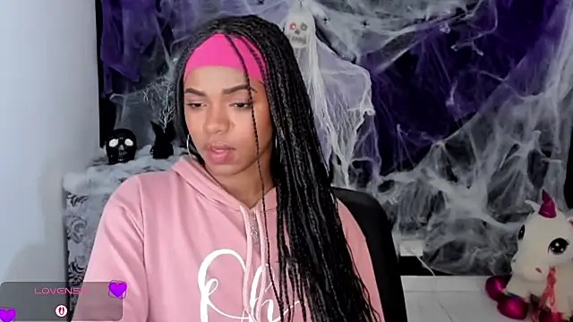 Marce 22 online show from October 2025 04:13:01 AM