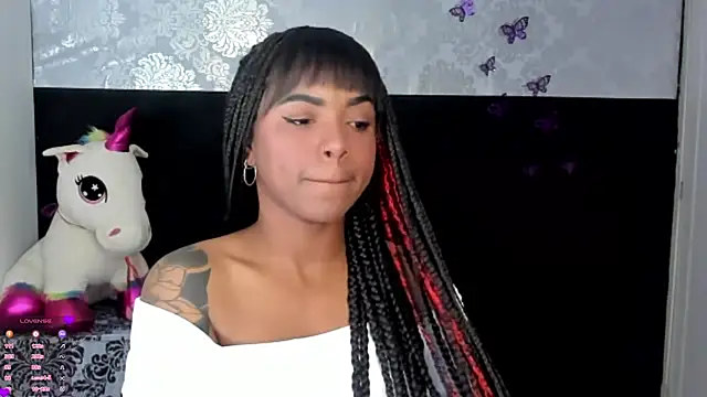 Marce 22 online show from November 2025 01:53:02 AM