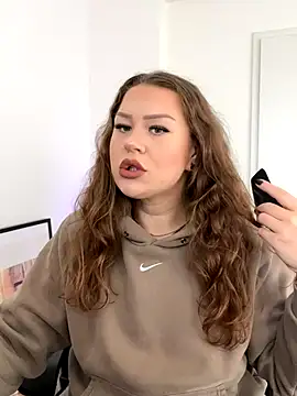 Fancy-Francy online show from October 2025 01:44:01 PM