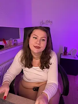 Fancy-Francy online show from January 2025 09:07:01 PM