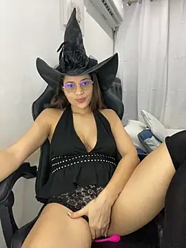 Belissa miller online show from October 2025 07:10:01 PM