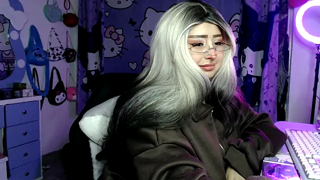 lussyevans24 online show from March 2026 05:23:02 AM