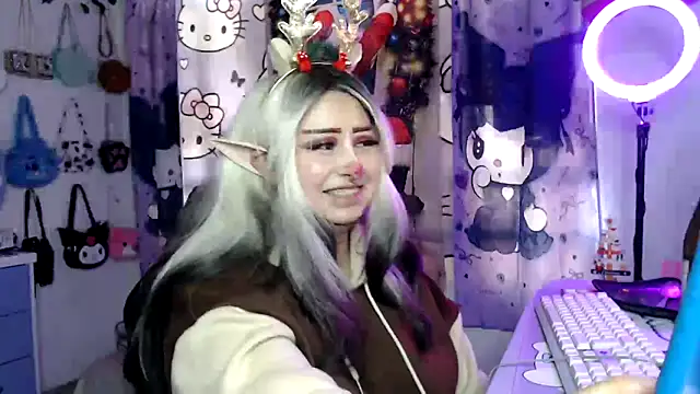 lussyevans24 online show from December 2025 03:38:02 PM