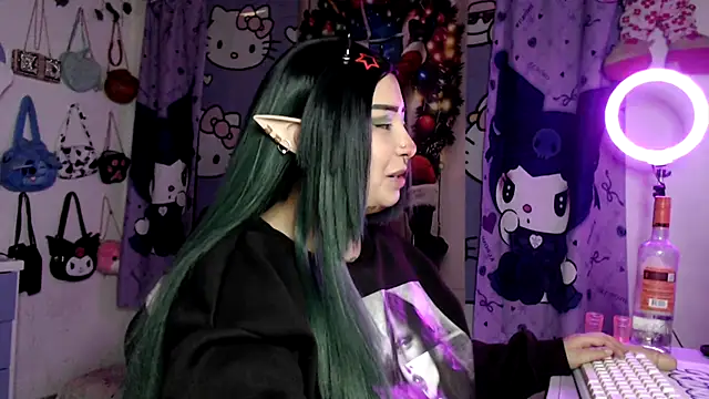 lussyevans24 online show from January 2026 01:53:01 AM