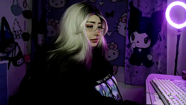 lussyevans24 online show from March 2026 04:12:02 AM