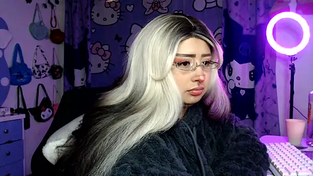 lussyevans24 online show from March 2026 05:08:02 AM