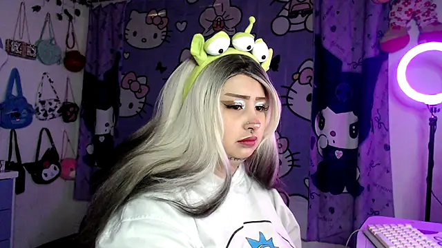 lussyevans24 online show from February 2026 06:31:01 AM