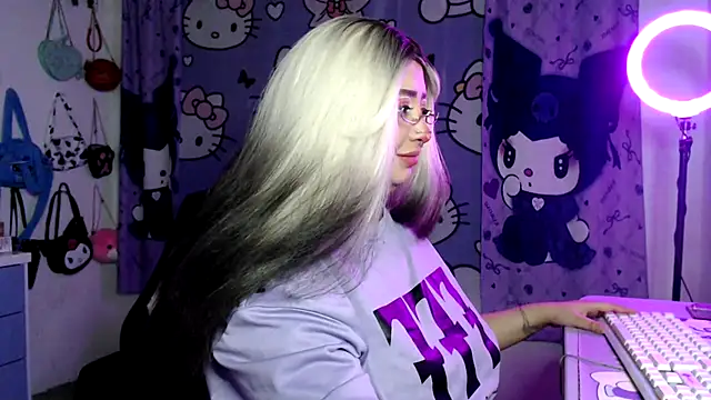 lussyevans24 online show from March 2026 04:04:02 AM