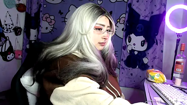 lussyevans24 online show from April 2026 03:08:01 AM