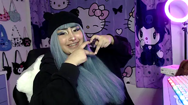 lussyevans24 online show from September 2025 04:52:01 AM
