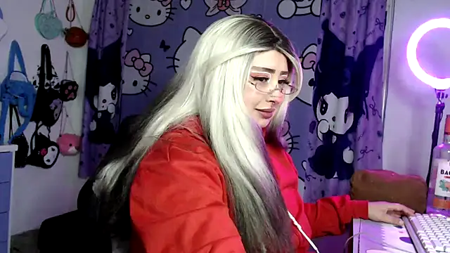 lussyevans24 online show from April 2026 03:20:02 AM