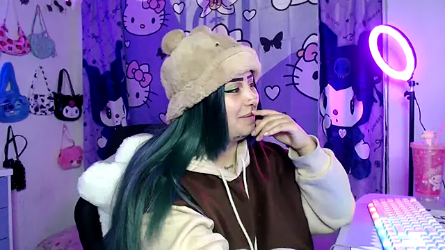 Snapshot of lussyevans24 chatting on October 2025 05:41:01 AM lussyevans24 online show from October 2025 05:41:01 AM