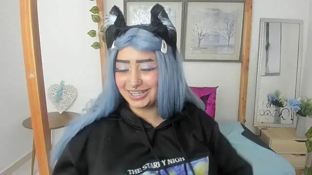 lussyevans24 online show from March 2025 09:56:02 AM