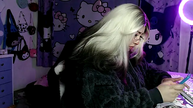 lussyevans24 online show from March 2026 04:12:01 AM