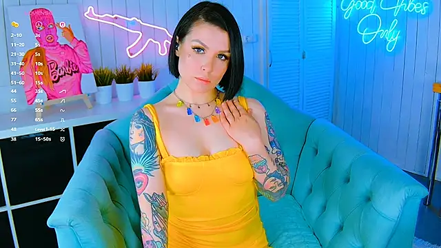 My toys pink online show from March 2026 08:18:01 PM