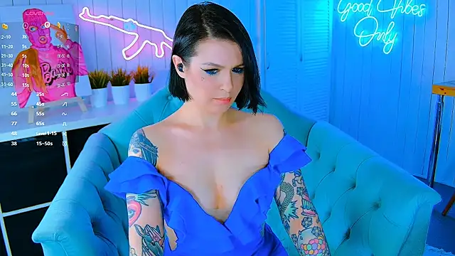 My toys pink online show from March 2026 07:04:02 PM