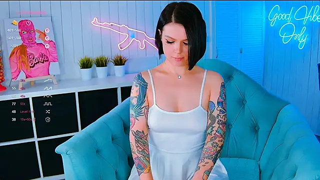 My toys pink online show from October 2025 04:10:01 AM