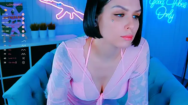 My toys pink online show from November 2025 06:40:02 PM