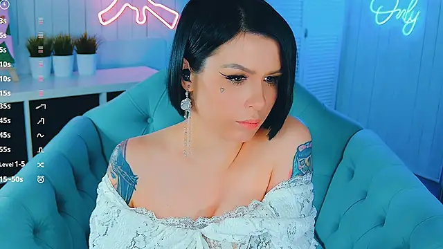 My toys pink online show from November 2025 12:00:01 AM