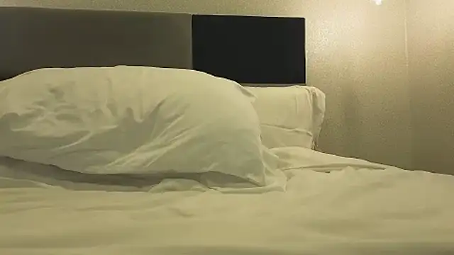 lissi S online show from March 2025 04:38:01 AM