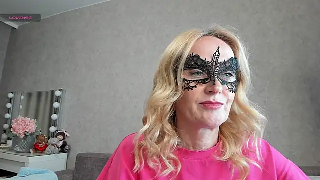 angelica marquise online show from December 2025 05:44:01 PM