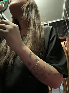 Kim SLO online show from February 2026 05:42:01 PM